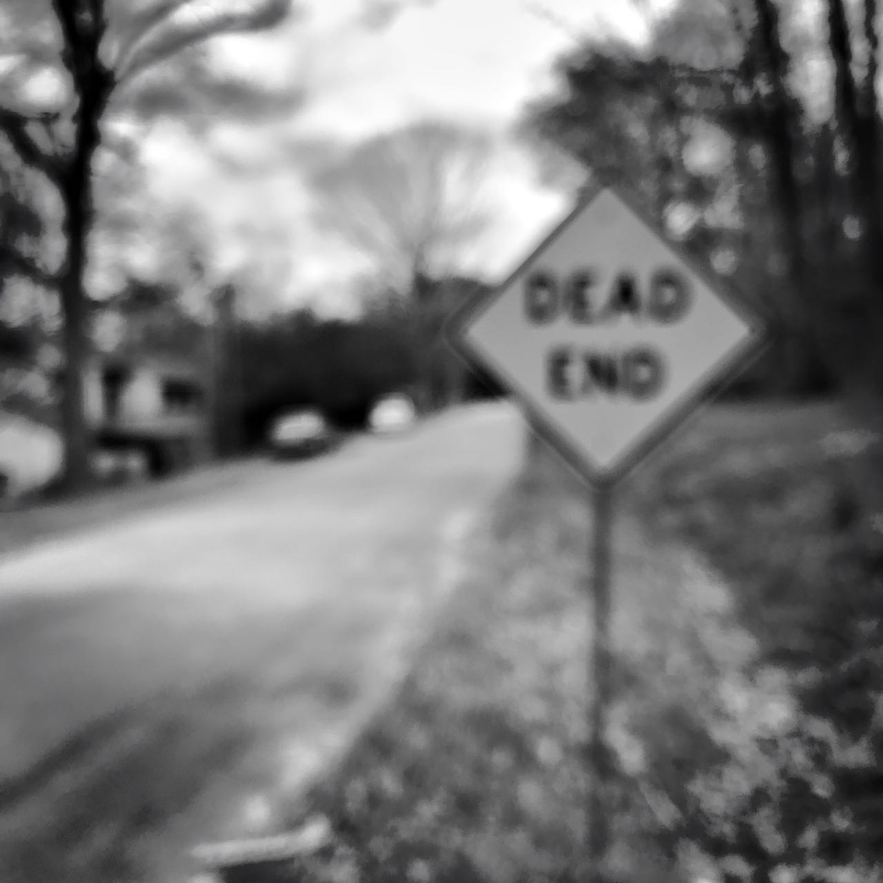 Blurry dead end sign